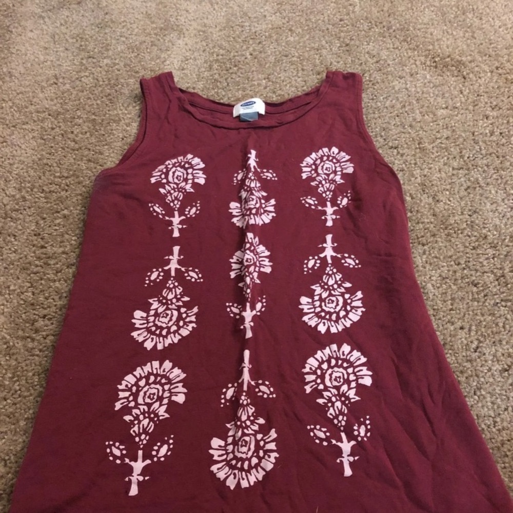 Burgundy red tank top